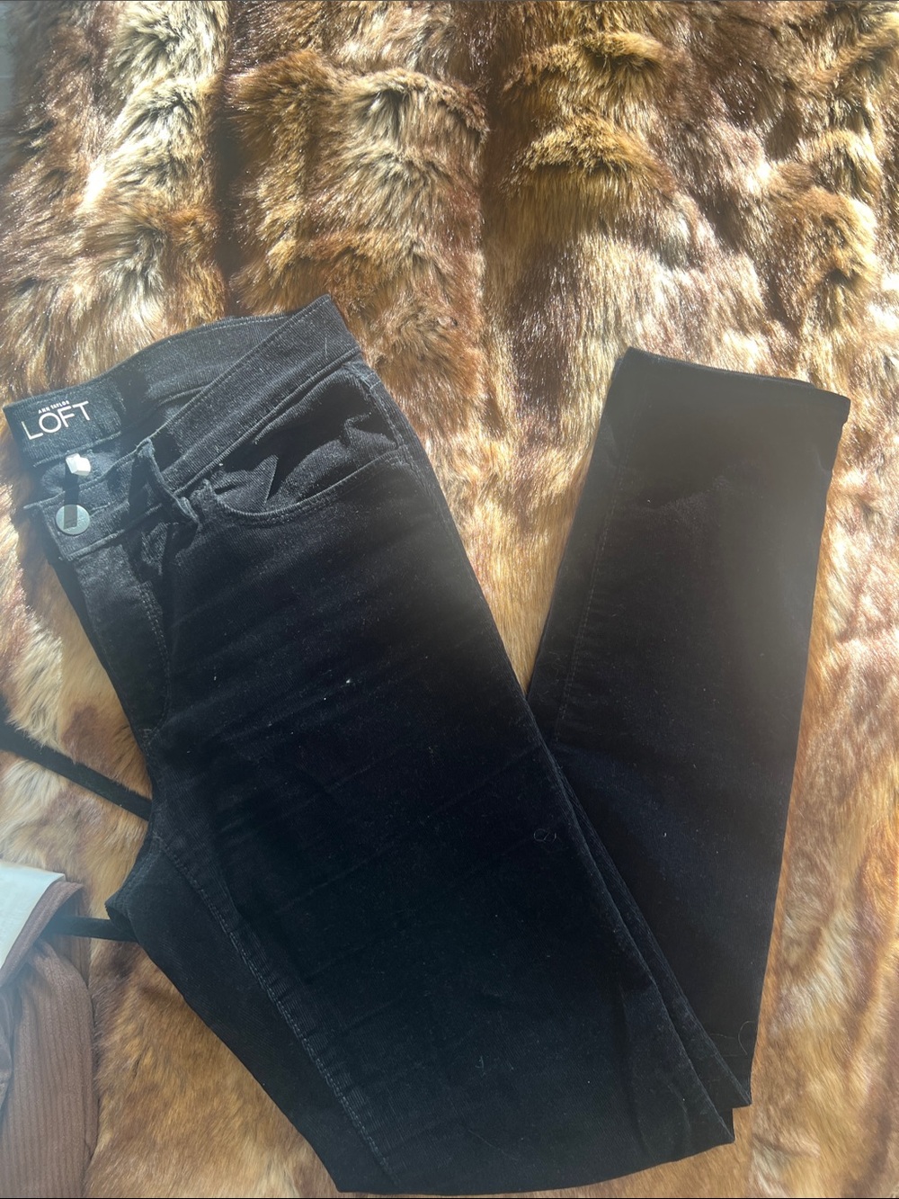 LOFT Black Women's Skinny Jeans - Sleek Fit